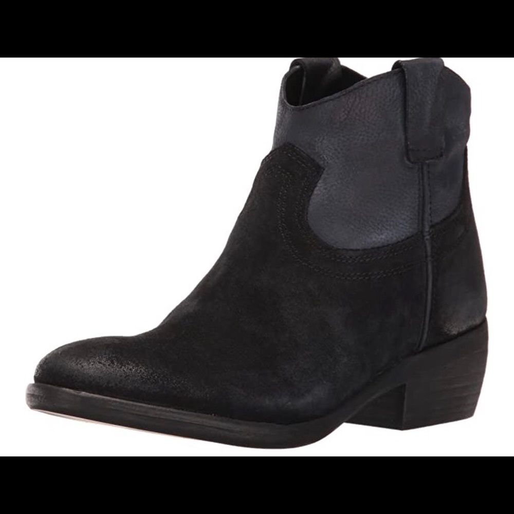 Steve Madden Women's Midnite Black Ankle Bootie